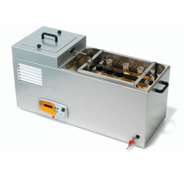 Digital Refrigerated Bath with Horizontal Orbital Shaking 27 L | Range 0–100 °C | Model BSC127E